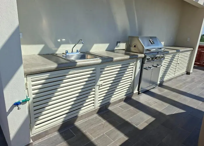 Apartamento 2 6 Bedroom With Pool, Rooftop Jacuzzi And View